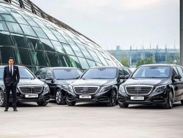 奔驰全系车型详解:轿车、SUV及新能源车型推荐