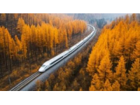 今早5时15分发车 高速列车前往四川绵阳