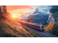 增开老年旅游列车驶向美好夕阳的温暖之旅