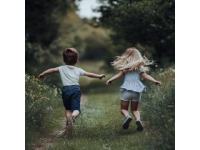 80后中年生活压力大？重温童年乐趣找回初心