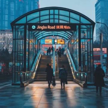 实拍石家庄火车站关闭:火车票停售 我只能退票!行人稀少 什么情况呢?