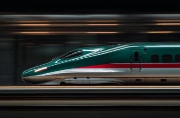 坐高铁VS绿皮火车,只有实用没有哪个最好?