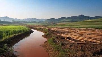 宁夏绿皮小火车:银川至汝箕沟穿越之旅,岁月变迁中的铁路记忆