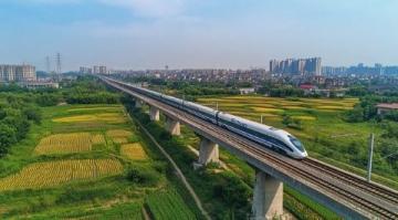 Z326次列车途经风光（高清）