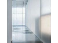 孕妇乘车被砸致胎儿早产夭折，铁路与行李主人互相推诿责任