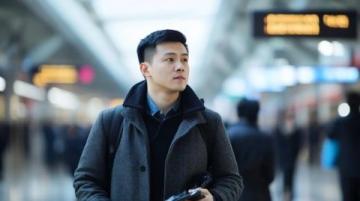 昆明至元谋西公益慢车7466/5次:逢站必停的便民列车