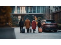 C1持有者面临出行困扰：与电动车擦肩而过