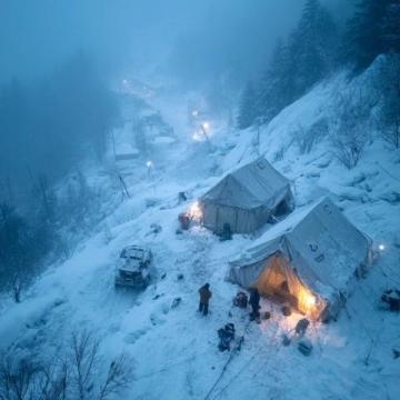 多趟列车因暴雪停运 北京至东北方向列车受影响严重