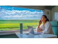 甘肃人乘坐高铁畅游赏花之旅