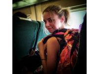 火车上的惊魂时刻：2岁宝宝高热惊厥，护士如何急救？