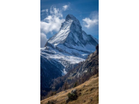 采尔马特高山小火车之旅，心怀悬念的雪景。