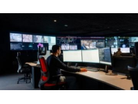 脱轨火车复位关键技术:液压千斤顶与控制台合作提高工作效率