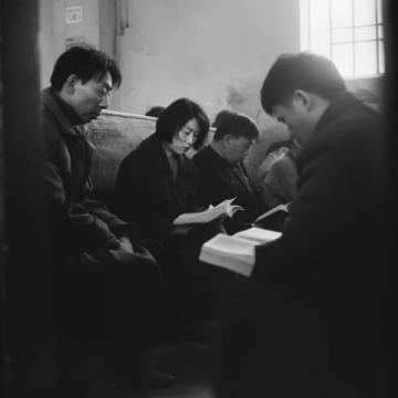 寻找1987年出生1991年在四川成都火车站出站口丢失的张娜娜