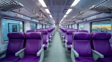 D8205次（柳州南宁东）动车升级为复兴号CR400AF型红神龙担当