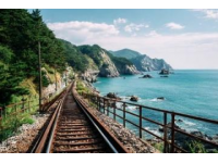渝厦高铁重庆段开通后重庆东站出发40分钟左右到彭水丨乘渝厦高铁走进武陵山区