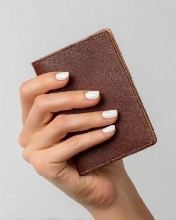 当年“吃苦”成了扰民的通行证，某些人的停滞在旧时光里的价值观比手机噪音更刺耳。