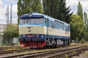 丝绸之路列车K9756/9757&K9755/9758：激情穿越新疆美景的极致之旅