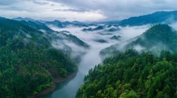 广西灵山：山海间的秘密与突破