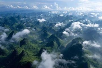广西灵山：山海间的秘密与突破