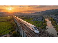 CR400BF型动车组货运版亮相中国铁路
