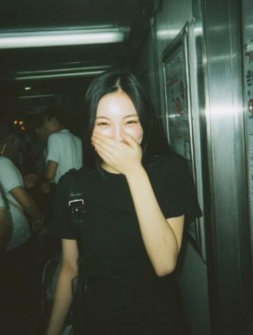 深圳女童误入地铁轨道事件