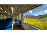 探索日本铁道之旅：三大顶级豪华列车体验揭秘