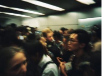 挥手告别人生列车上的那些下车时刻