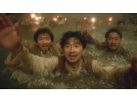 遵义医生紧急救助列车乘客！