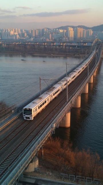 日照到青島機(jī)場(chǎng)一站直達(dá)：11趟列車(chē)高效出行方案