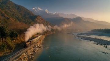我國(guó)九部門聯(lián)合推廣銀發(fā)旅游列車行動(dòng)計(jì)劃
