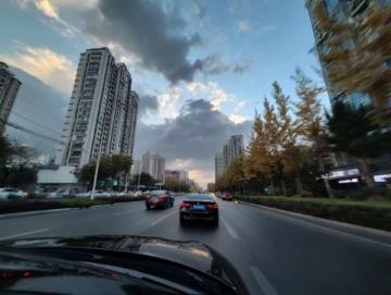难忘的出差之旅:北京到郑州的绿皮车奇遇记
