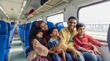 10月11日零时起 全路实施新列车运行图