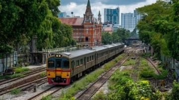 从12列增到33列的列车升级