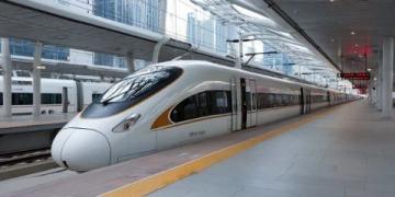 坐高铁外卖，中国速度再次体现！