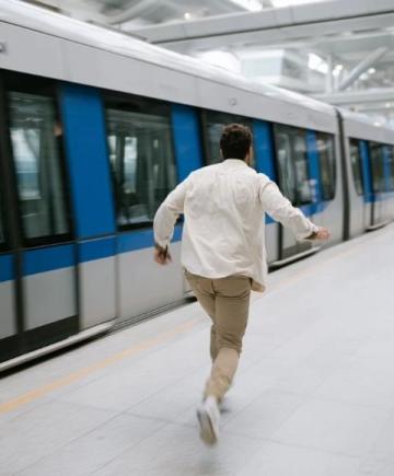 跑错了火车站怎么办？速查解救指南