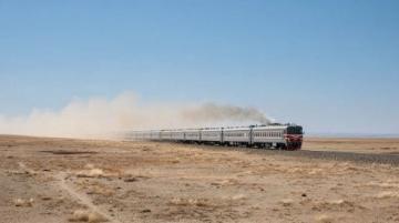 穿越南北疆域的列车：我国最北至最南的铁路线揭晓