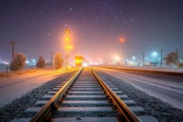 郑州火车站因大雪多趟列车晚点