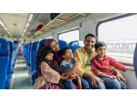 10月11日零时起 全路实施新列车运行图