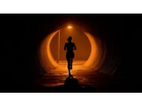 夜骑发现隐藏涵洞：建设大道到发展大道的秘密通道探索记