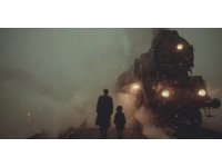 太惊险了！86秒生死时速！就在列车即将发车的那一刻，一个幼童竟然从车厢跑出