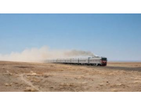 穿越南北疆域的列车：我国最北至最南的铁路线揭晓