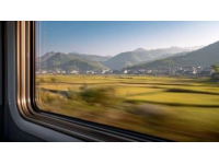 高铁列车上这些设施，轻易不要碰！