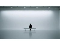 催人泪下的一幕！在河南开往上海的一趟列车上，只见一个衣衫褴褛