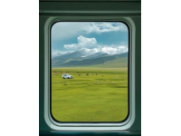 旅游专列阿尔山线首次发车