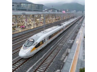 贵阳北站半小时连发3趟夜间跨省“歌迷专列”便利返程旅客