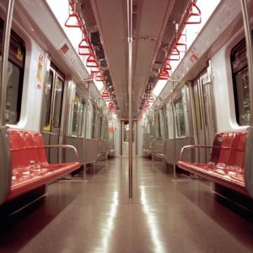 石家庄地铁逆袭记：从质疑到惊艳，13年间的逆转之旅