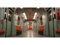 阜南女护士救助旅客-阜南女护士列车上救人