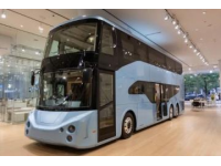 穿越北极的豪华之旅：首列俄罗斯-挪威旅游专车启程