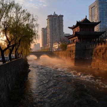 南京闷热夏季_南京高温持续