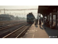 兰州始发热门线路火车票充足，途经地紧张提醒